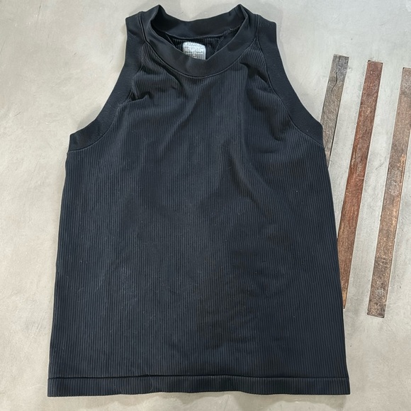 Athleta Renew Black Tank, Sz XL, EUC - Picture 2 of 12